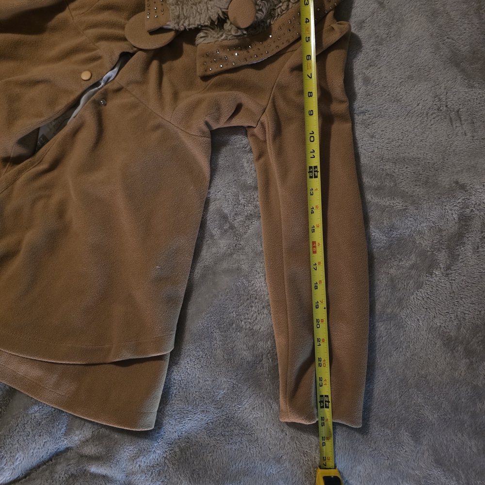 Women’s Tan Faux-Fur Collar Coat Jacket - Picture 6 of 6